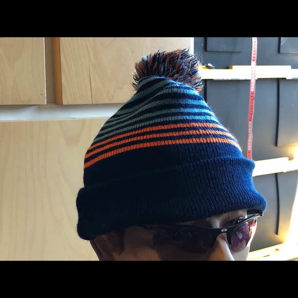 Space Jam Girl's Blue/Orange Knit Beanie Winter Hats Size One - Picture 2 of 9